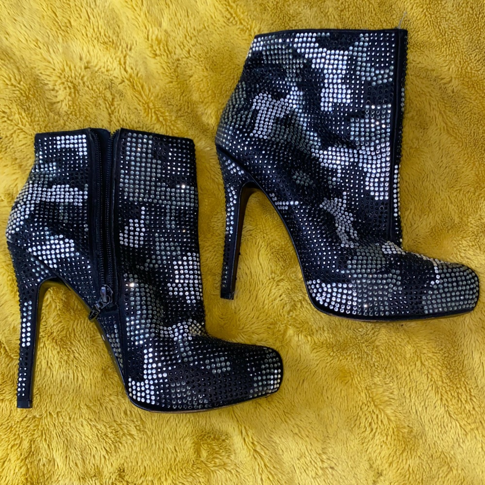 Report Signature Boots, Rhinestone